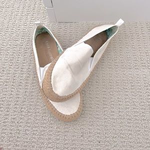 EMU Australia shoes SIZE 8 Womens